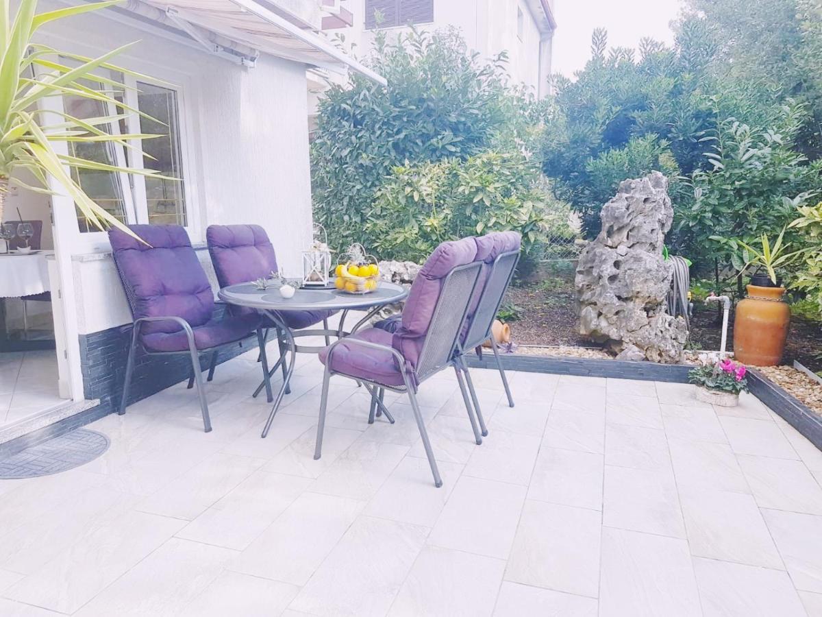 Apartments Marija Nada Malinska Ngoại thất bức ảnh